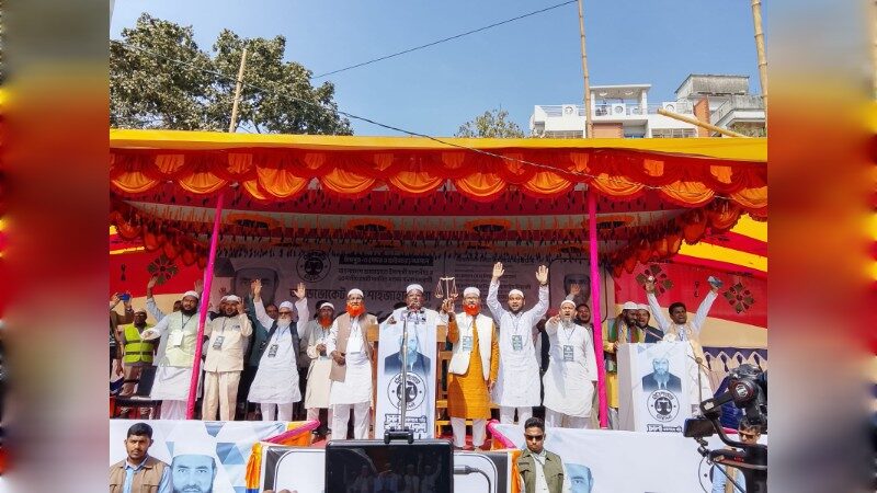 যারা মায়েদের বোরকা খুলে নিতে চায়, তারা ক্ষমতায় গেলে দেশের কাপড় খুলে নিবে- মিয়া গোলাম পরওয়ার