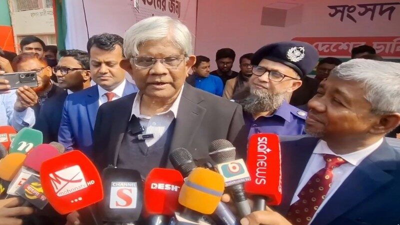 অর্থনীতি শক্তিশালী হলেই বাস্তবায়ন হবে নতুন পে স্কেল: অর্থ উপদেষ্টা