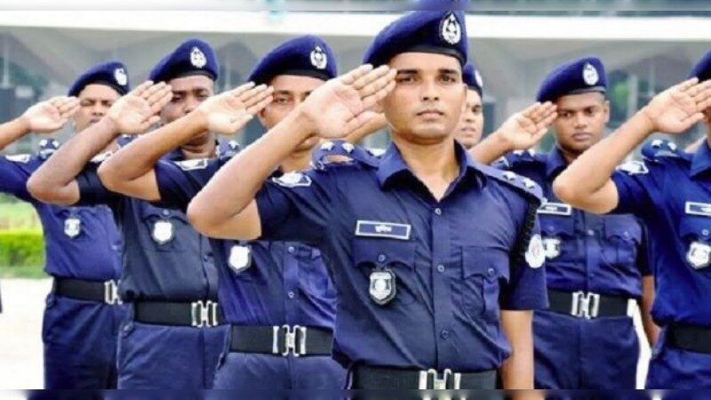 এসএসসি পাশেই পুলিশের কনস্টেবল পদে ১০ হাজার নিয়োগ, অনলাইনে আবেদন শুরু ৫ মার্চ